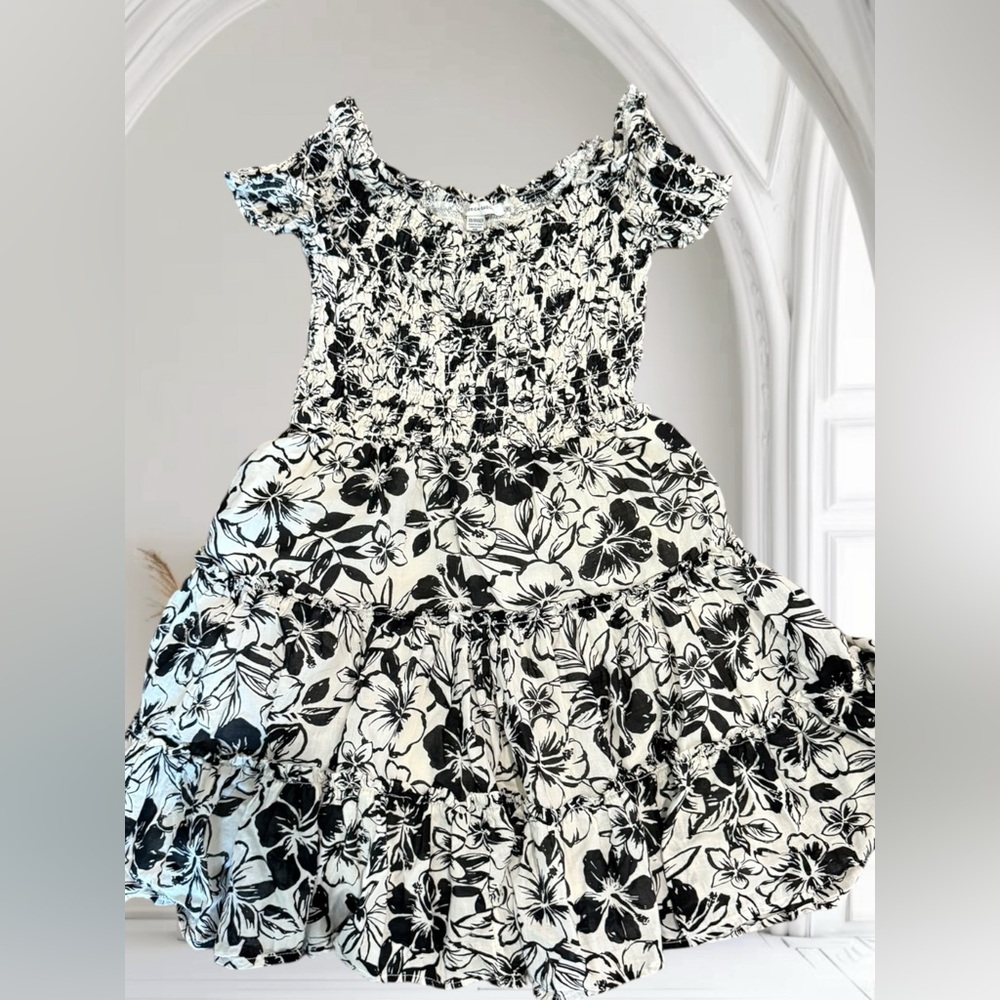 American Eagle XS Black & White Floral Smocked Off-Shoulder Mini Dress